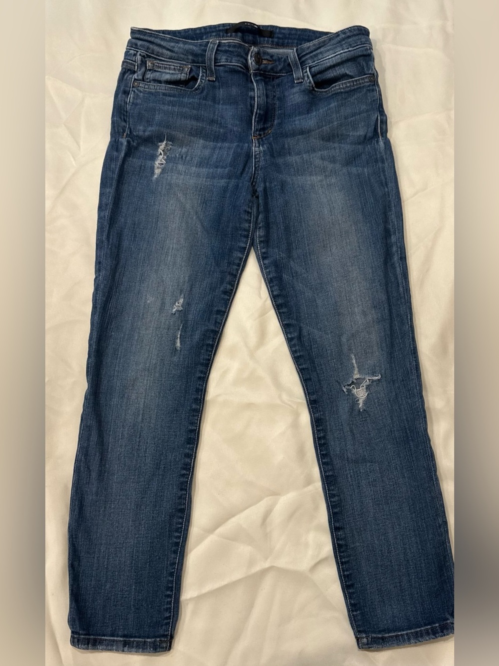 Women’s Joe’s mid-rise Mandi distressed ankle jeans